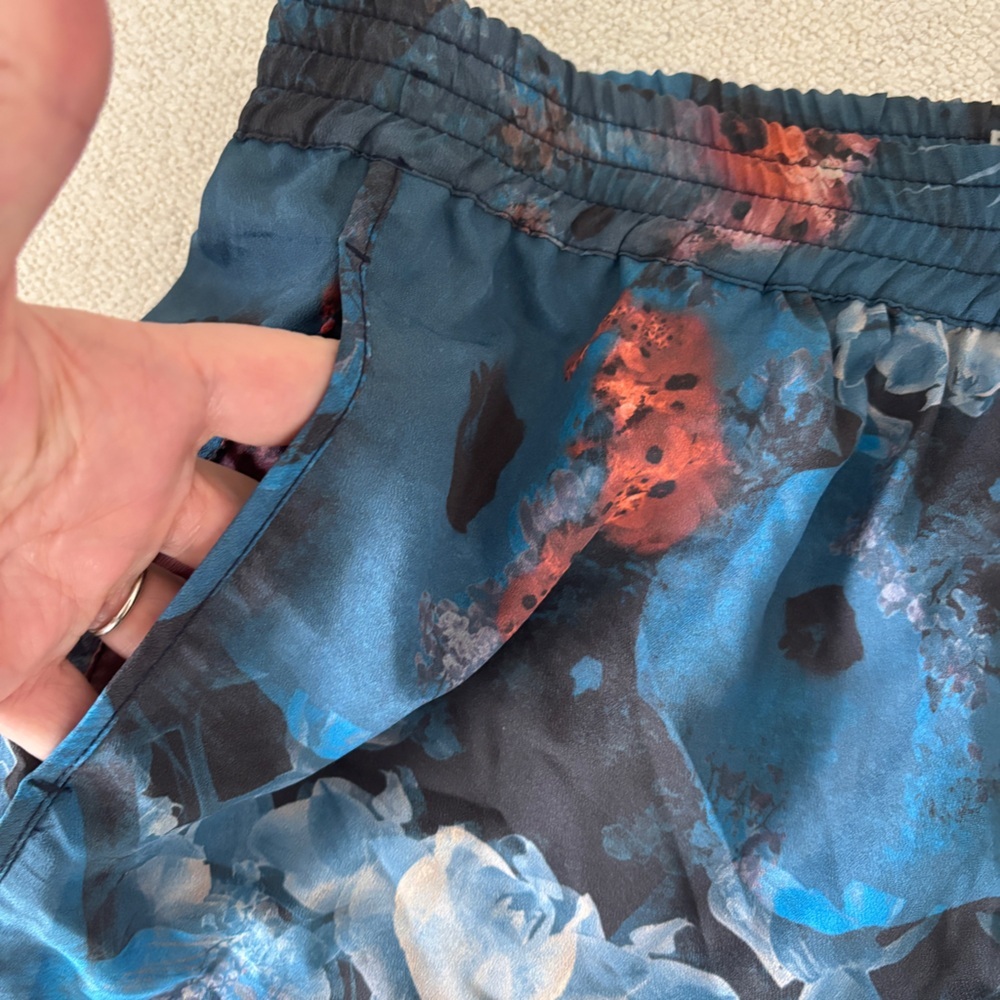 PINKO Blue Floral Athletic Running Lounge pullon Shorts pockets wilderkind Italy - Picture 3 of 5